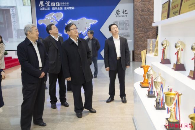 省关工委调研2.jpg 省关工委调研2.jpg